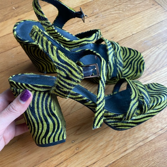 intentionally blank Shoes - Intentionally blank Carmen lime zebra heels size 7